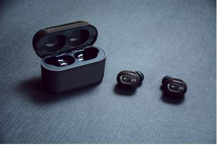 What to know about True Wireless Stereo (TWS) Headphones?