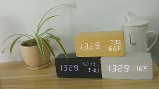 Digital LED wooden alarm clock with temperature EC-W011